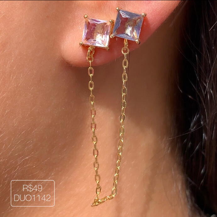 Brinco Duplo Quadrado Rosa+Roxo c/ Correntinha Liso Dourado